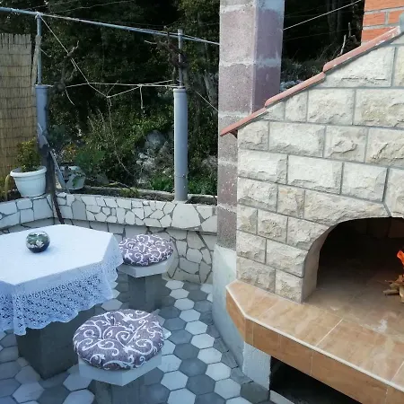 Radic Apartment *